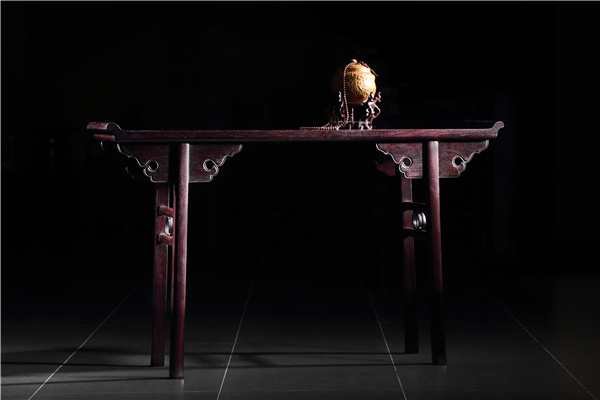2、大明雅韵·翘头案
